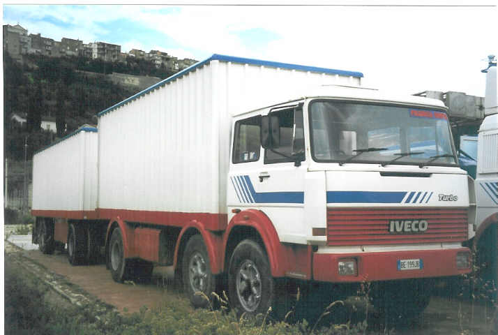 Iveco_HZ_6achs_I.jpg