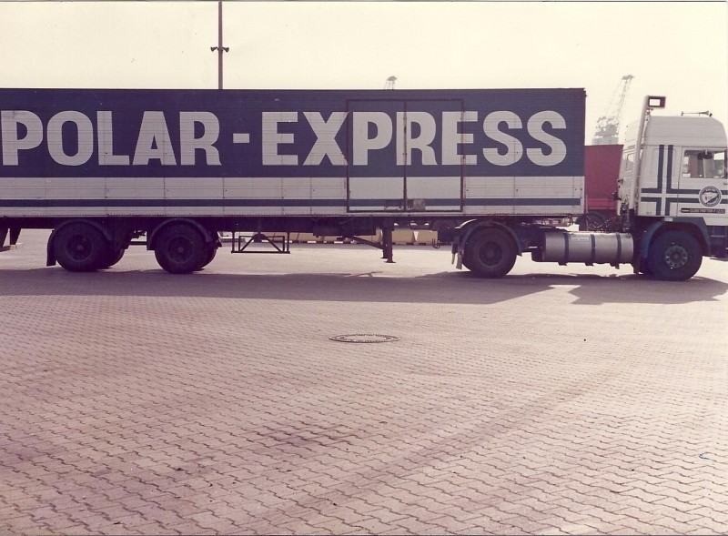pex-volvo-globetrotter.jpg