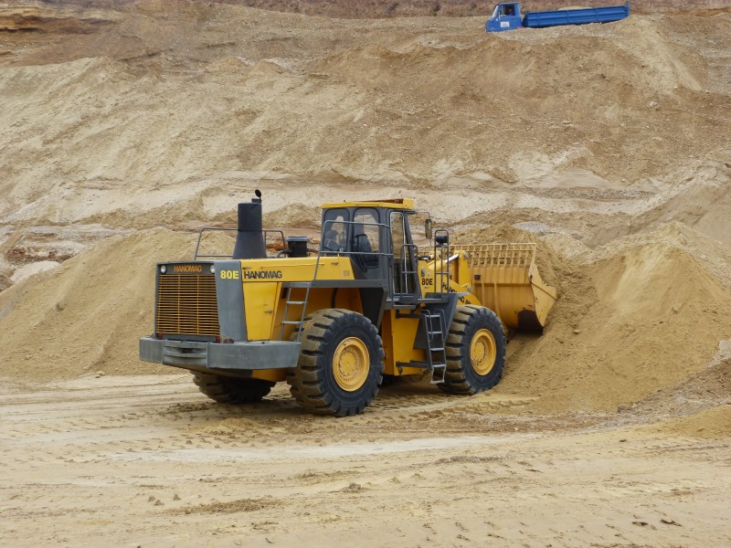 Hanomag 80 E.jpg