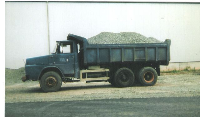 HS 261.jpg