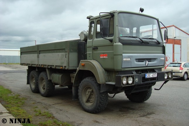 ROSS_R210.12_6x6_VV_02.jpg