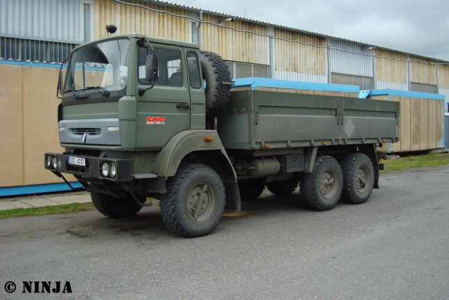 ROSS_R210.12_6x6_VV_05.jpg