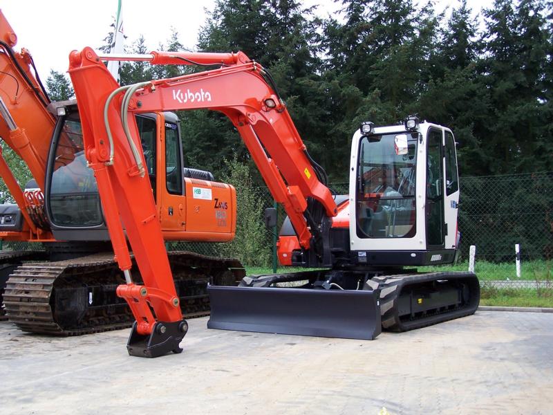 Kubota KX 080-3-01.jpg