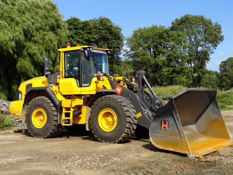 Volvo L 120 Attachment