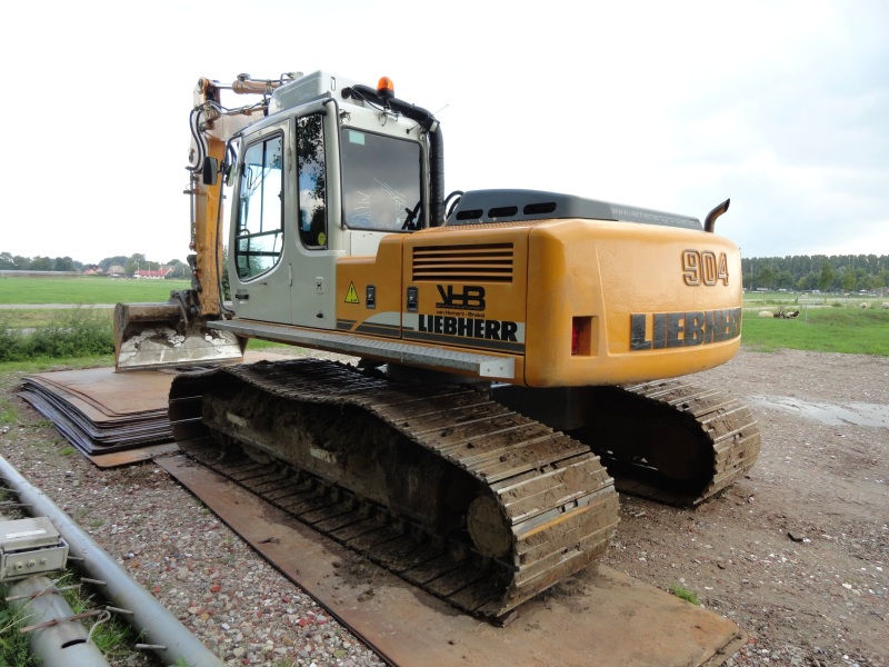 Hemert R 904 C (3).jpg