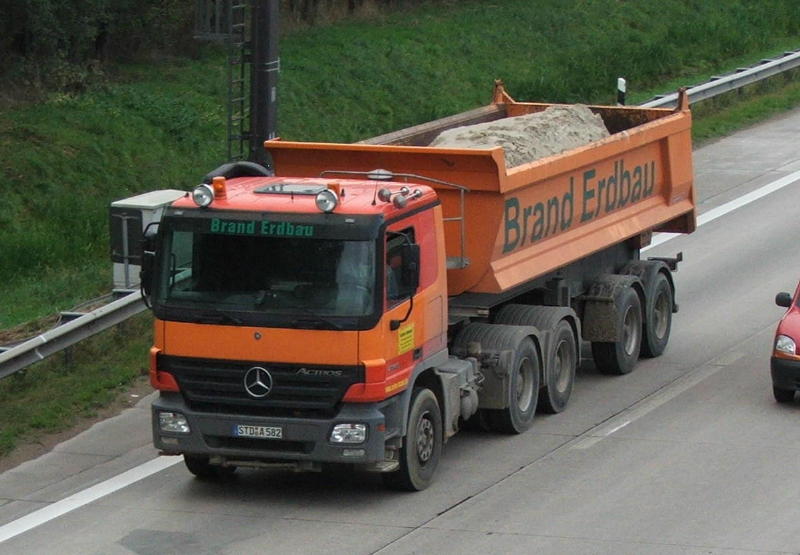 BRAND MP2 Kippsattel 000 (2).jpg
