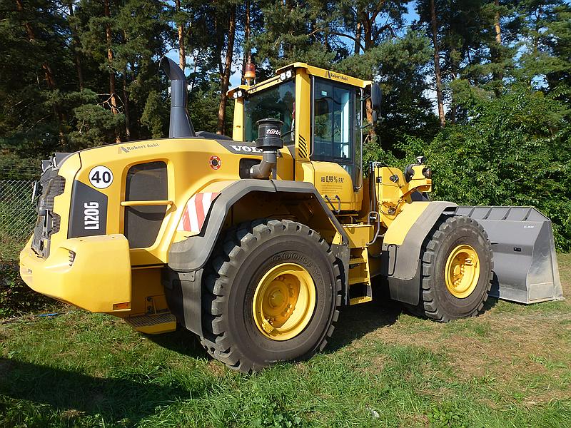 Volvo L 120 Attachment