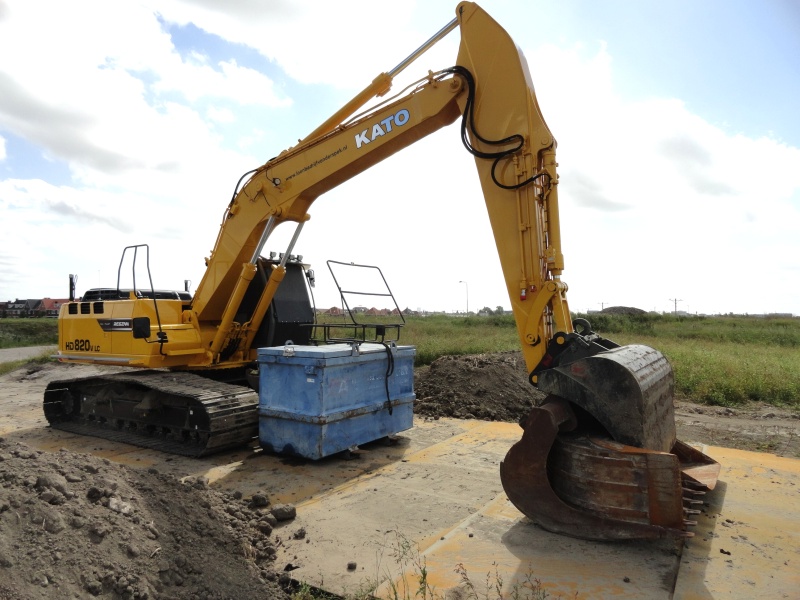 Spek HD 820-V (3).jpg