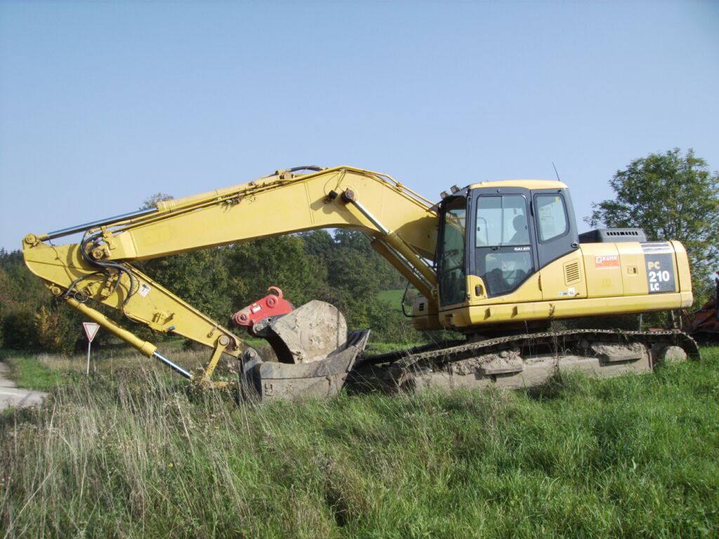 escavatore komatsu Attachment