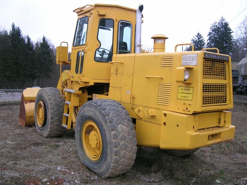Komatsu W90.jpg
