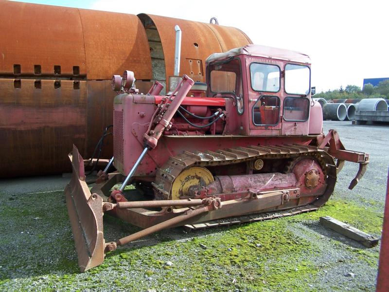 caterpillar d4_002.jpg