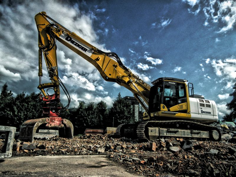 Komatsu_PC290_3.jpg