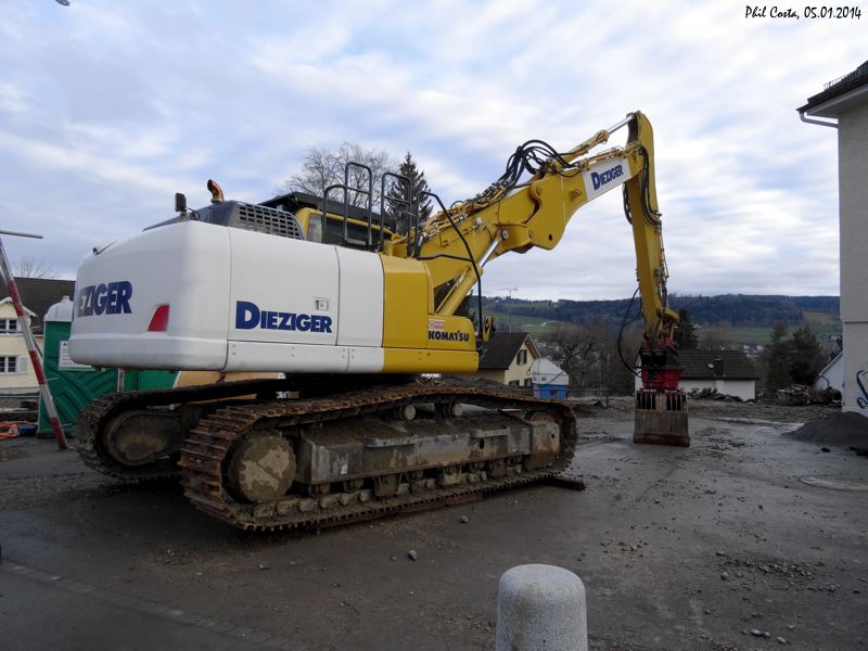Komatsu_PC290_4.jpg