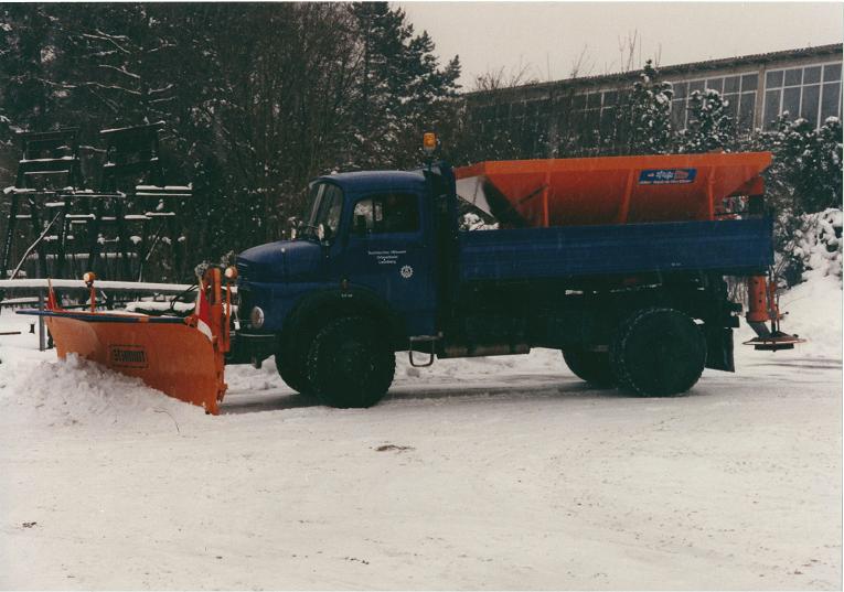 Kipper_Winterdienst_1983.jpg