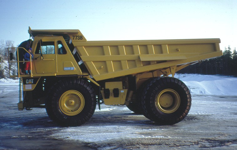 SKW027.jpg