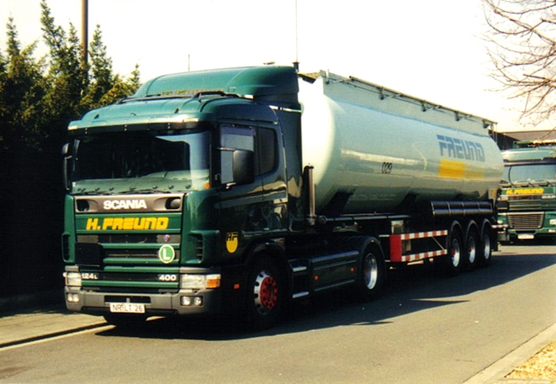 029 Silo Scania Löhr 01.jpg