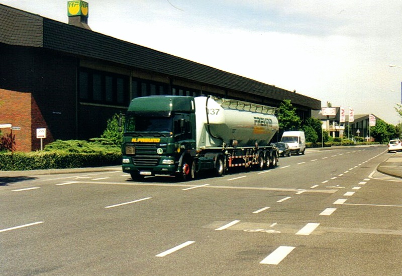 137 Silo DAF CF 01.jpg