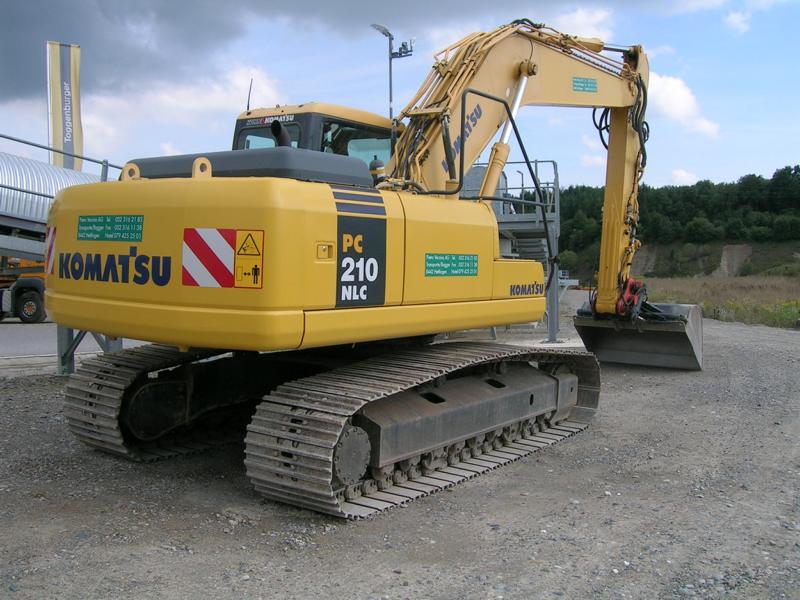 escavatore komatsu Attachment