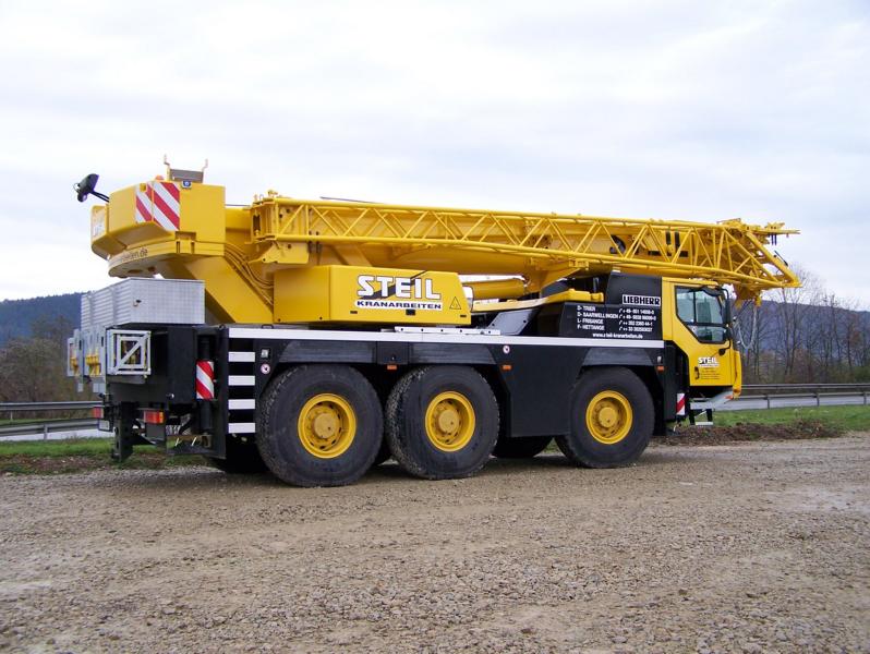 Liebherr LTM 1045-003.jpg