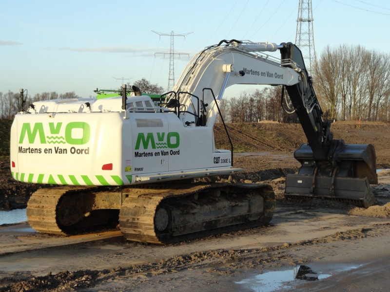 MVO 336 E Hybride (C).jpg