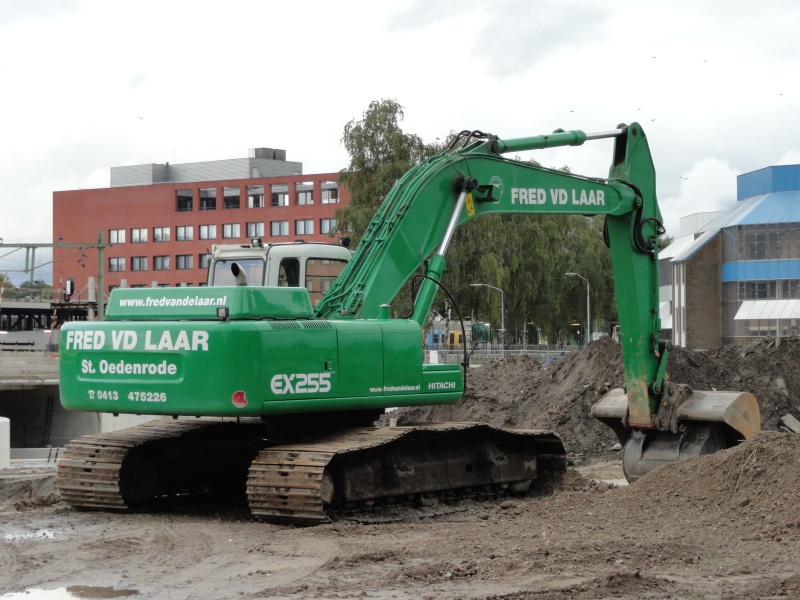 Laar EX 255 (4).jpg